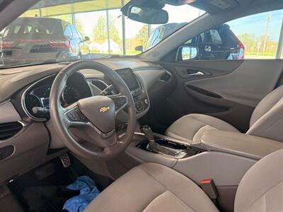 2016 Chevrolet Malibu LT   - Photo 5 - Newark, IL 60541