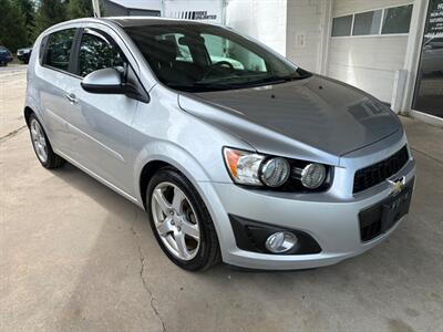 2014 Chevrolet Sonic LTZ Auto - Photo 4 - Newark, IL 60541