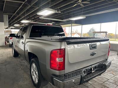 2008 Chevrolet Silverado 1500 LTZ   - Photo 5 - Newark, IL 60541