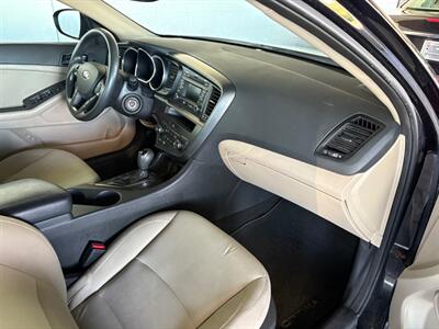 2013 Kia Optima LX   - Photo 6 - Newark, IL 60541