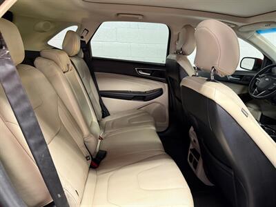 2015 Ford Edge Titanium   - Photo 8 - Newark, IL 60541