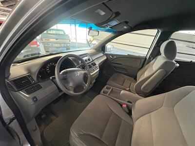 2009 Honda Odyssey EX   - Photo 5 - Newark, IL 60541