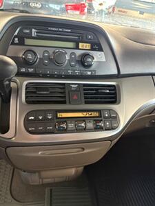 2009 Honda Odyssey EX   - Photo 8 - Newark, IL 60541