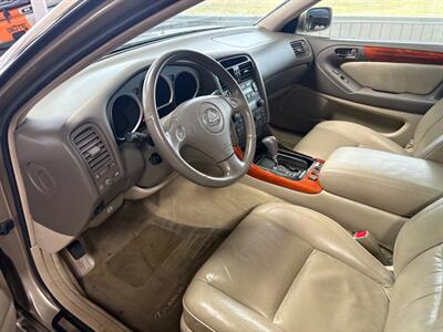 2001 Lexus GS   - Photo 5 - Newark, IL 60541