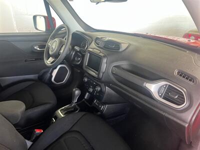 2019 Jeep Renegade Latitude   - Photo 6 - Newark, IL 60541