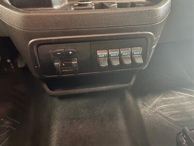 2019 Ford Transit 350   - Photo 8 - Newark, IL 60541