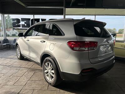 2016 Kia Sorento LX   - Photo 5 - Newark, IL 60541