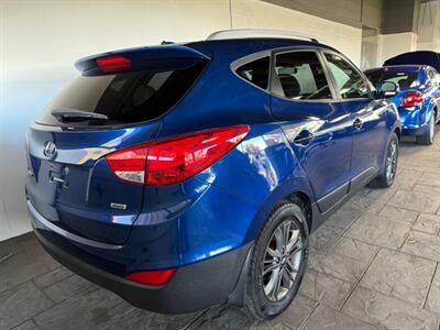 2015 Hyundai TUCSON SE   - Photo 4 - Newark, IL 60541