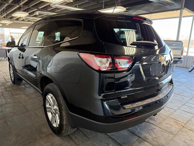 2014 Chevrolet Traverse LT   - Photo 5 - Newark, IL 60541