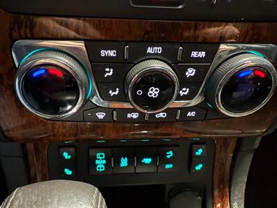 2014 Chevrolet Traverse LT   - Photo 13 - Newark, IL 60541