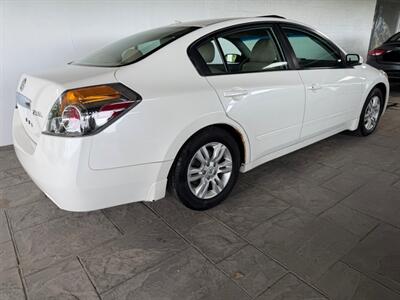 2012 Nissan Altima 2.5 SL   - Photo 4 - Newark, IL 60541
