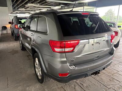 2011 Jeep Grand Cherokee Overland Summit - Photo 3 - Newark, IL 60541