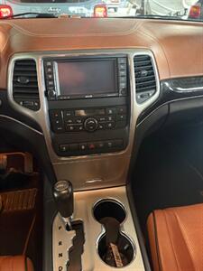 2011 Jeep Grand Cherokee Overland Summit - Photo 9 - Newark, IL 60541