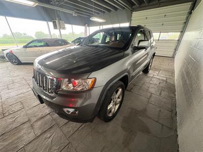 2011 Jeep Grand Cherokee Overland Summit - Photo 4 - Newark, IL 60541