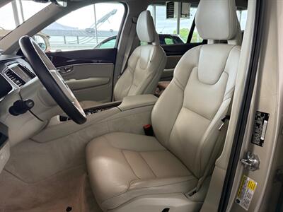 2016 Volvo XC90 T6 Momentum   - Photo 7 - Newark, IL 60541