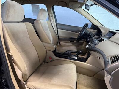 2010 Honda Accord LX   - Photo 7 - Newark, IL 60541