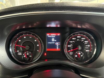 2013 Dodge Charger R/T - Photo 11 - Newark, IL 60541