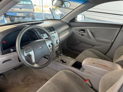 2007 Toyota Camry CE - Photo 7 - Newark, IL 60541
