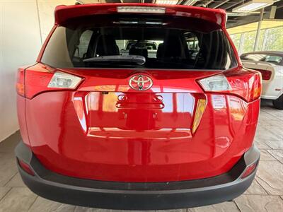 2015 Toyota RAV4 LE   - Photo 4 - Newark, IL 60541