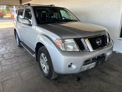 2012 Nissan Pathfinder Silver Edition   - Photo 1 - Newark, IL 60541