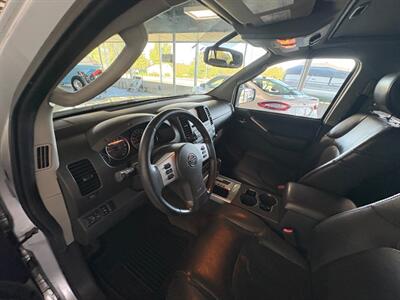 2012 Nissan Pathfinder Silver Edition   - Photo 5 - Newark, IL 60541