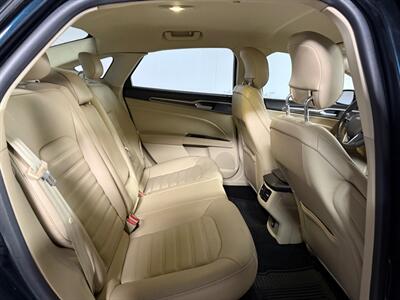 2014 Ford Fusion SE - Photo 8 - Newark, IL 60541