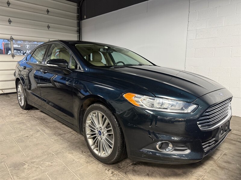 2014 Ford Fusion SE's photo