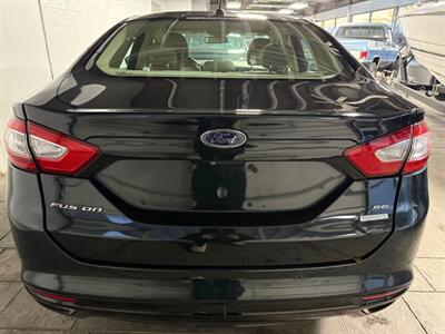 2014 Ford Fusion SE - Photo 5 - Newark, IL 60541