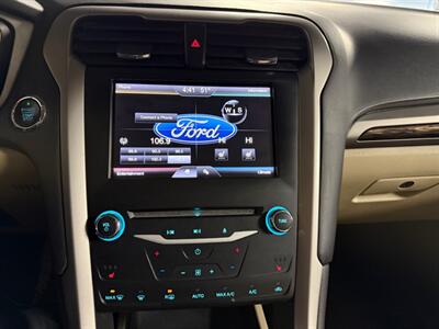 2014 Ford Fusion SE - Photo 10 - Newark, IL 60541