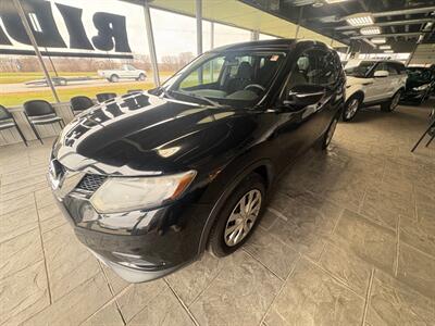 2015 Nissan Rogue SV   - Photo 3 - Newark, IL 60541