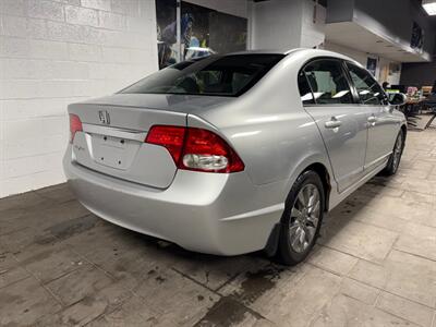 2011 Honda Civic EX-L - Photo 5 - Newark, IL 60541