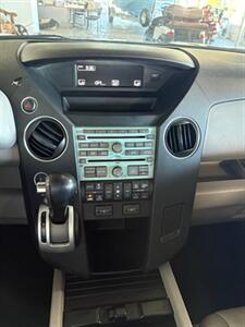 2011 Honda Pilot EX-L w/DVD   - Photo 6 - Newark, IL 60541