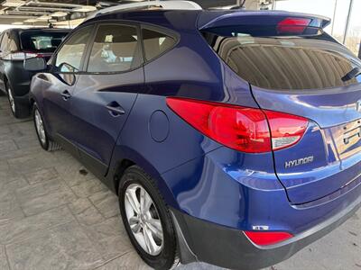 2010 Hyundai TUCSON GLS   - Photo 3 - Newark, IL 60541