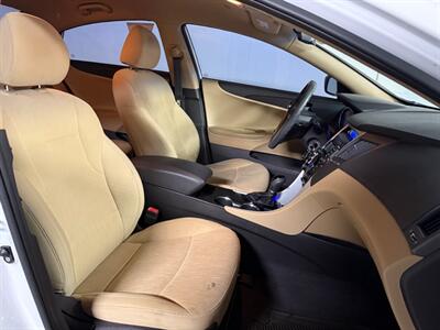 2011 Hyundai SONATA GLS - Photo 7 - Newark, IL 60541