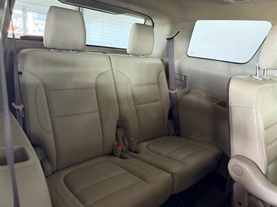 2017 GMC Acadia Denali   - Photo 11 - Newark, IL 60541