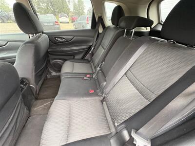 2017 Nissan Rogue SL - Photo 6 - Newark, IL 60541
