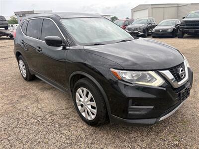 2017 Nissan Rogue SL - Photo 4 - Newark, IL 60541