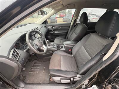 2017 Nissan Rogue SL - Photo 5 - Newark, IL 60541