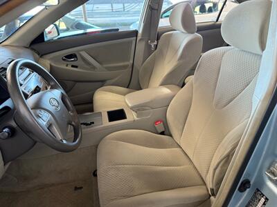 2007 Toyota Camry LE   - Photo 6 - Newark, IL 60541