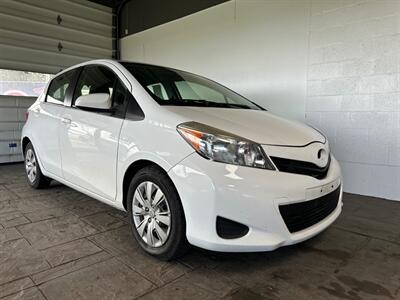 2013 Toyota Yaris 5-Door LE   - Photo 1 - Newark, IL 60541