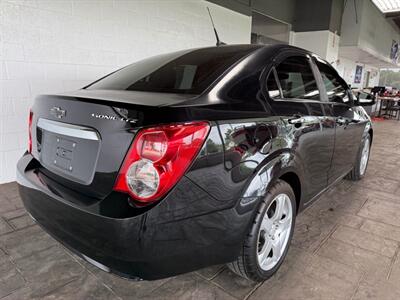 2012 Chevrolet Sonic LTZ   - Photo 5 - Newark, IL 60541
