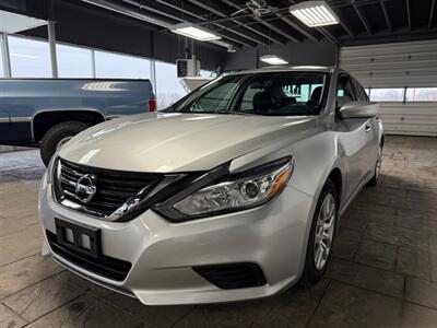 2017 Nissan Altima 2.5 S - Photo 3 - Newark, IL 60541