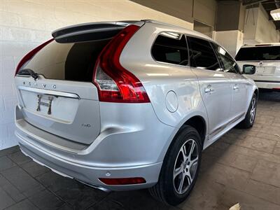 2015 Volvo XC60 T6   - Photo 5 - Newark, IL 60541