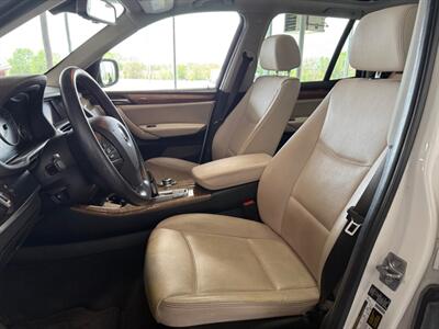 2011 BMW X3 xDrive28i   - Photo 11 - Newark, IL 60541