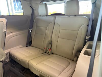 2019 GMC Acadia Denali   - Photo 11 - Newark, IL 60541