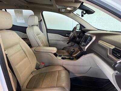 2019 GMC Acadia Denali   - Photo 13 - Newark, IL 60541