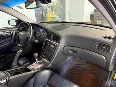 2006 Volvo V70 R - Photo 9 - Newark, IL 60541