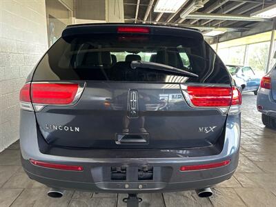 2013 Lincoln MKX   - Photo 2 - Newark, IL 60541