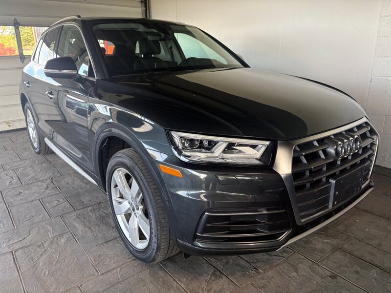 2018 Audi Q5 2.0T quattro Premium - Photo 1 - Newark, IL 60541