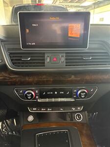 2018 Audi Q5 2.0T quattro Premium   - Photo 8 - Newark, IL 60541